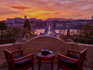 Four Seasons Hotel Gresham Palace Budapest | Ultimate Travel Company