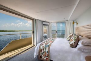 Zambezi Queen, Botswana | Ultimate Travel Company