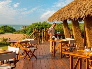 Chena Huts By Uga Escapes 5