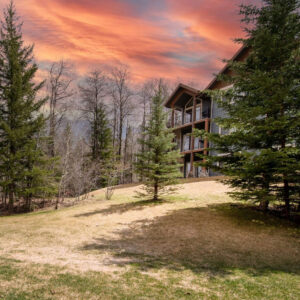 Elkwater Lake Lodge & Resort, Alberta | Ultimate Travel Co