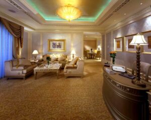 Emirates Palace Hotel Abu Dhabi_Khaleej-Deluxe-Suite-Lounge