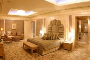 Emirates Palace Hotel Abu Dhabi_Royal-Khaleej-Suite-Bedroom