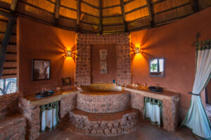 Stanley Safari Lodge, Victoria Falls | Zambia | bathroom | The Ultimate Travel Company