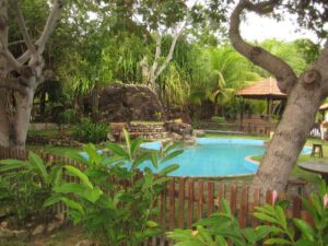 Rock View Lodge, Annai Rock-View-Swimming-Pool