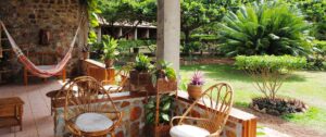 Rock View Lodge, Annai-Verandah