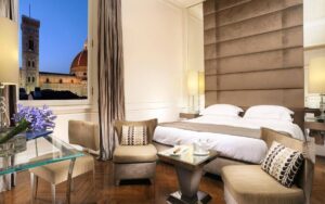 HOTEL BRUNELLESCHI, FLORENCE | Italy | living room | Ultimate Travel Company