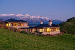 Cabot Lodge, Te Anau | NEW ZEALAND | the lodge exterior | The Ultimate Travel Company