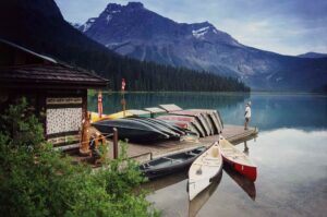 Emerald Lake Lodge | Yoho Park | Ultimate Travel Company | Discover the Untold Tales of the Yukon