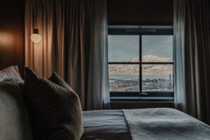 Funken Lodge Superior View | Luxury Arctic Holidays | The Ultimate Travel Company