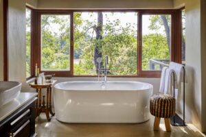 Lion Sands Tinga Lodge Suite Bathroom | South Africa | The Ultimate Travel Company