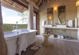 A Bathroom in Leopard Hills Lodge | South Africa | The Ultimate Travel Company