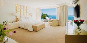 Clarendon Bantry Bay | South Africa | The Ultimate Travel Company