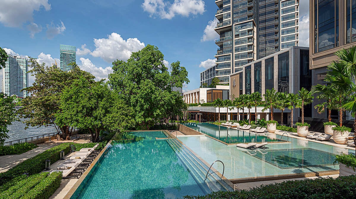 Pool at the Four Seasons Hotel Bangkok | Thailand | The Ultimate Travel Company