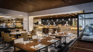 Dining at the Four Seasons Hotel Seoul | Luxury South Korea Holidays | The Ultimate Travel CompanyExterior of the Four Seasons Hotel Seoul | Luxury South Korea Holidays | The Ultimate Travel Company