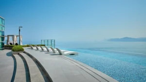 Infinity Pool at Signiel Busan | Luxury South Korea Holidays | The Ultimate Travel Company