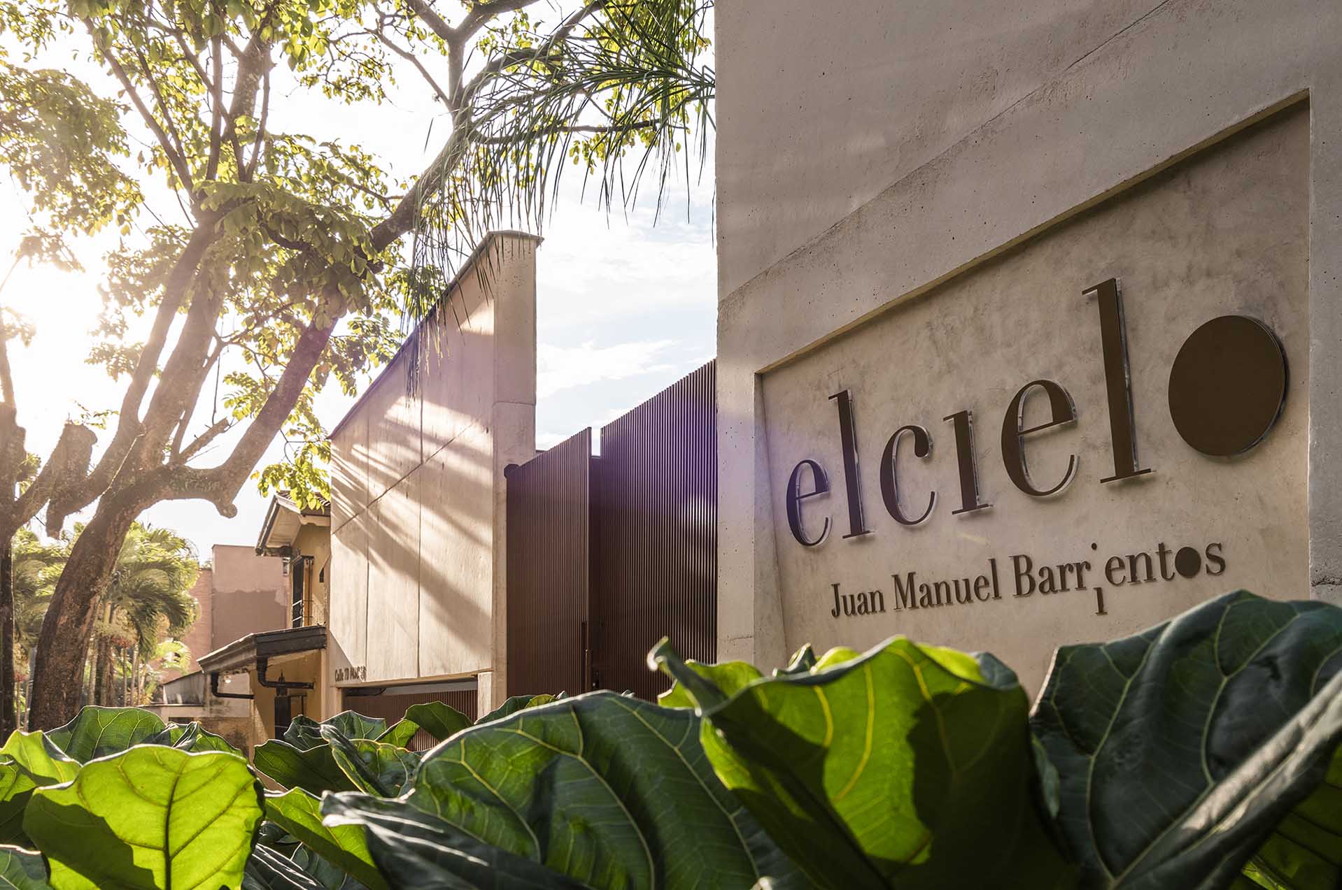 Elcielo Exterior Logo