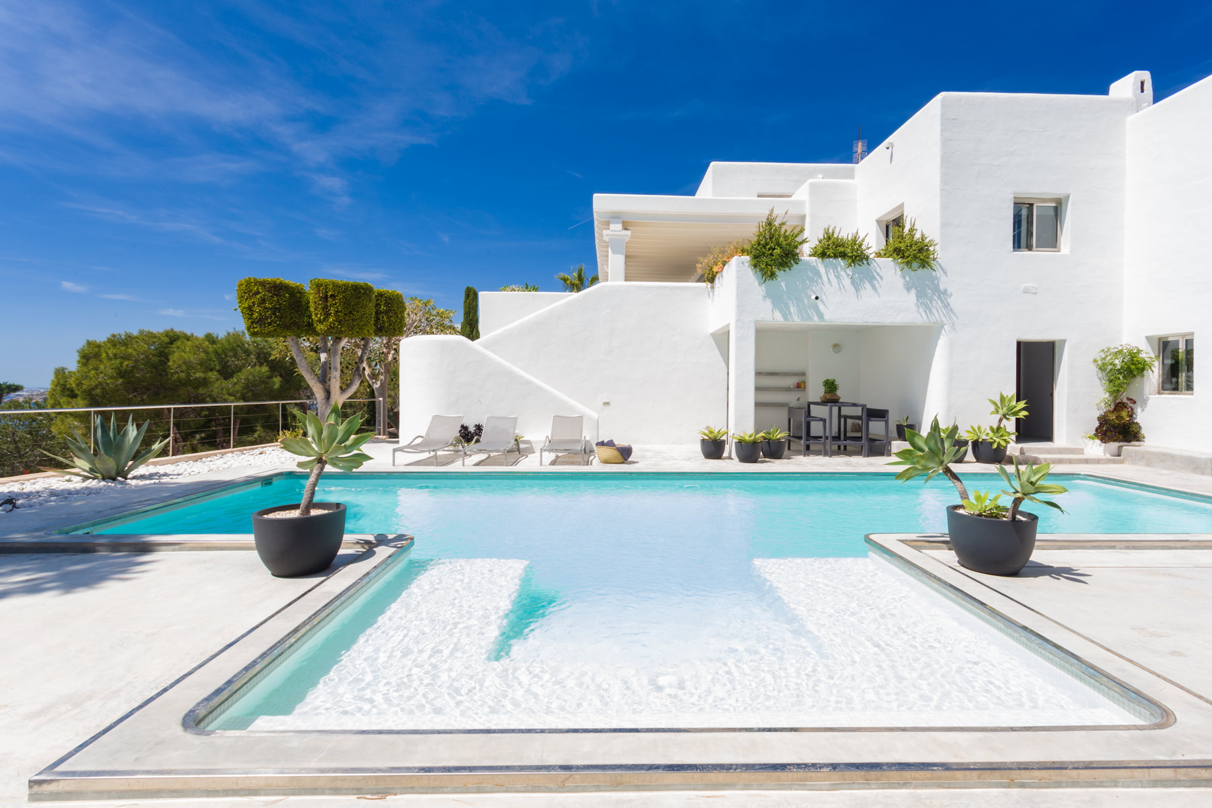 casa-vista-martinet-ibiza-luxury-villa-pool